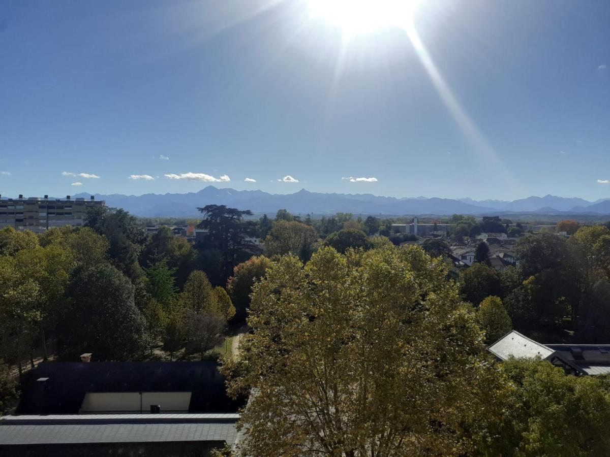 Apartmán Cap Sud - 53M2- Vue Pyrenees- Hypercentre-Wifi Fibre -Nouvelle Literie Tarbes Exteriér fotografie